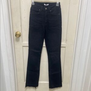 Black High-Waisted Jeans